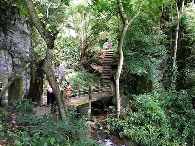 Stairs leading to the Erin Ijesha Waterfall