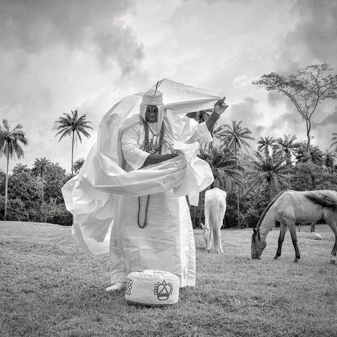 The Ooni of Ife observes seven days of seclusion so as to connect to God in preparation for Olojo Festival [Instagram - ooniadimulaife]