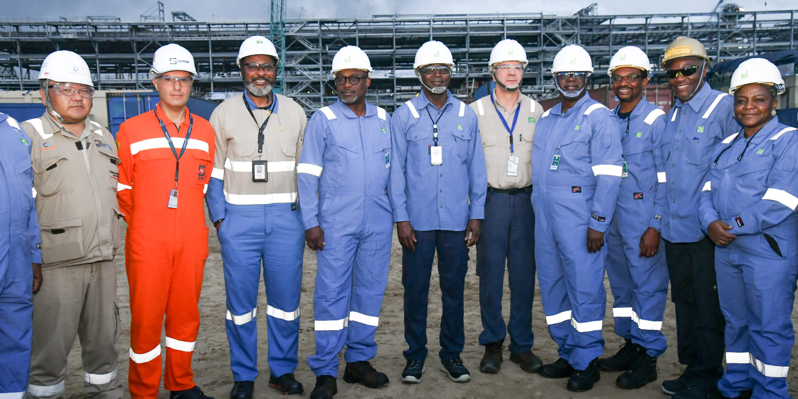 Managing Director, Nigeria Liquefied Natural Gas (NLNG), Dr. Philip Mshelbila and Executive Secretary, Nigerian Content Development and Monitoring Board, Engr. Simbi Kesiye Wabote with senior management of NLNG after inspecting the ongoing Train-7 project at Finima, Bonny Island, Rivers State on Friday as part of the 3-day Nigerian Content Stakeholders Retreat.